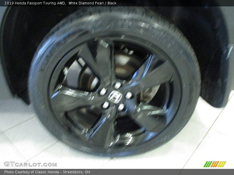 White Diamond Pearl / Black 2019 Honda Passport Touring AWD