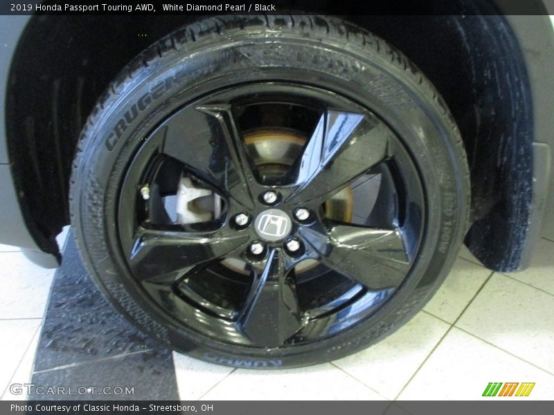 White Diamond Pearl / Black 2019 Honda Passport Touring AWD