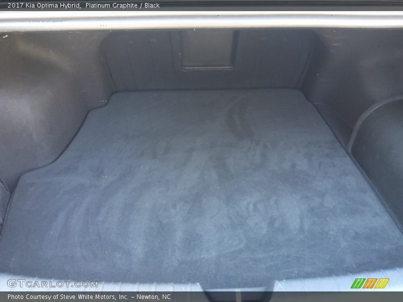  2017 Optima Hybrid Trunk