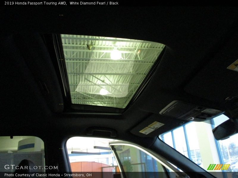 White Diamond Pearl / Black 2019 Honda Passport Touring AWD