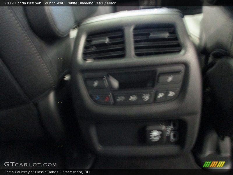 White Diamond Pearl / Black 2019 Honda Passport Touring AWD
