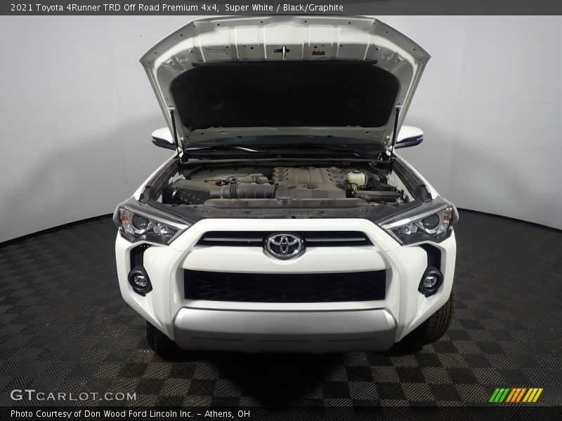 Super White / Black/Graphite 2021 Toyota 4Runner TRD Off Road Premium 4x4