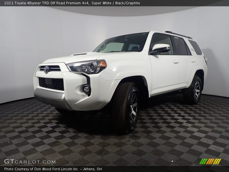 Super White / Black/Graphite 2021 Toyota 4Runner TRD Off Road Premium 4x4