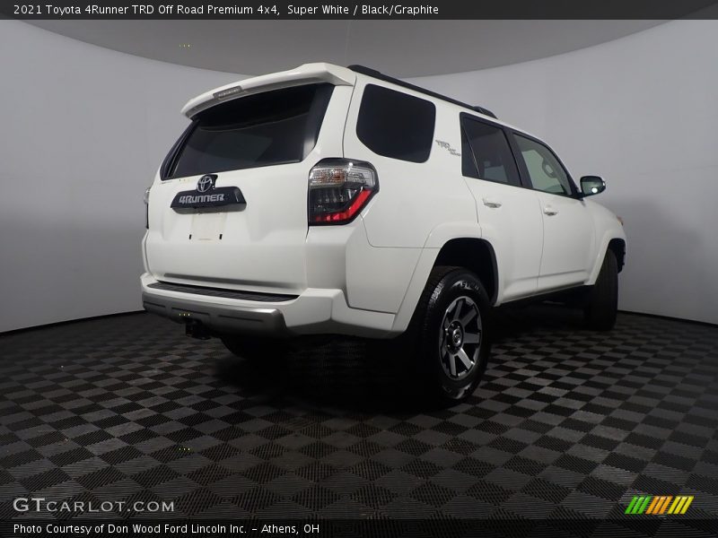 Super White / Black/Graphite 2021 Toyota 4Runner TRD Off Road Premium 4x4