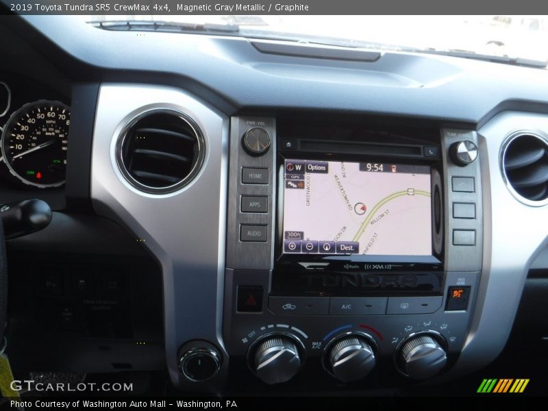 Magnetic Gray Metallic / Graphite 2019 Toyota Tundra SR5 CrewMax 4x4