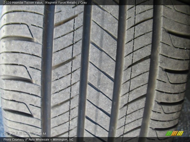 Magnetic Force Metallic / Gray 2020 Hyundai Tucson Value