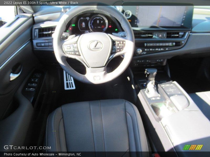 Ultra White / Black 2022 Lexus ES 300h F Sport