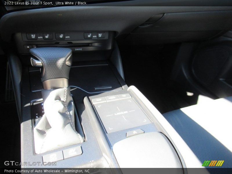 2022 ES 300h F Sport ECVT Automatic Shifter