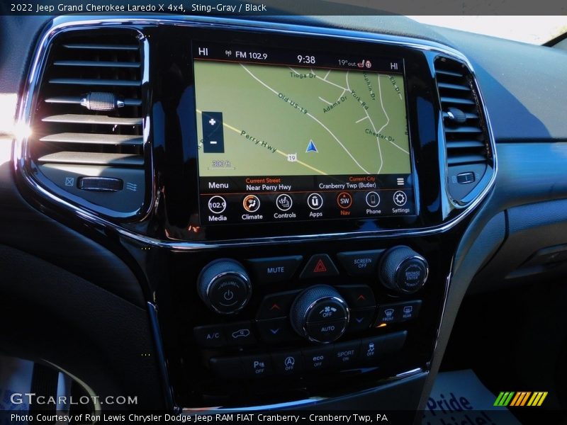 Sting-Gray / Black 2022 Jeep Grand Cherokee Laredo X 4x4