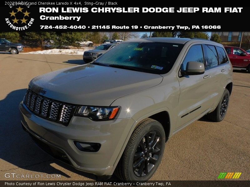 Sting-Gray / Black 2022 Jeep Grand Cherokee Laredo X 4x4