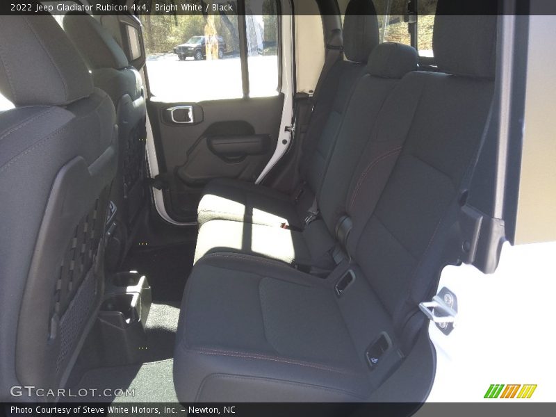 Bright White / Black 2022 Jeep Gladiator Rubicon 4x4