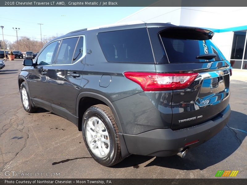 Graphite Metallic / Jet Black 2018 Chevrolet Traverse LT AWD
