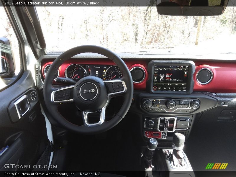 Bright White / Black 2022 Jeep Gladiator Rubicon 4x4