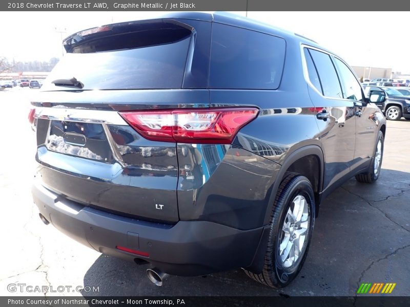 Graphite Metallic / Jet Black 2018 Chevrolet Traverse LT AWD