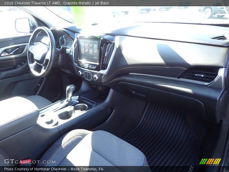 Graphite Metallic / Jet Black 2018 Chevrolet Traverse LT AWD