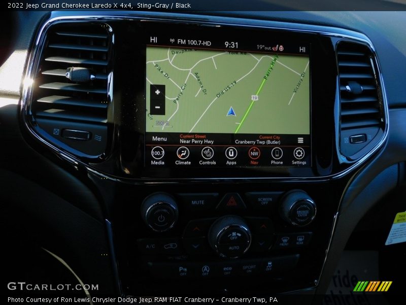 Sting-Gray / Black 2022 Jeep Grand Cherokee Laredo X 4x4