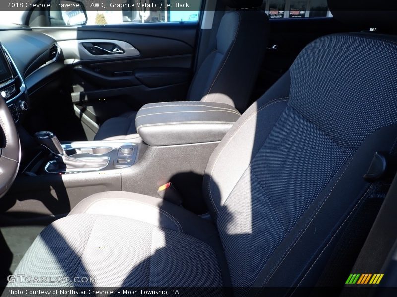 Graphite Metallic / Jet Black 2018 Chevrolet Traverse LT AWD