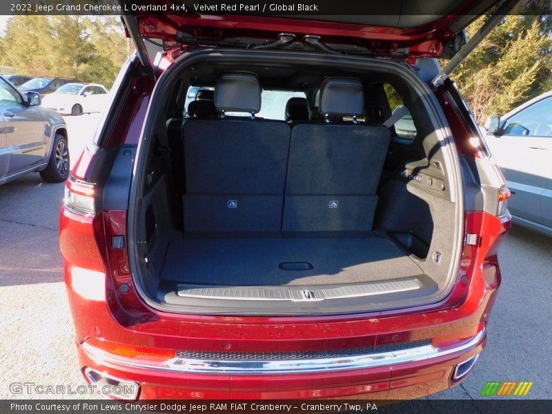 Velvet Red Pearl / Global Black 2022 Jeep Grand Cherokee L Overland 4x4