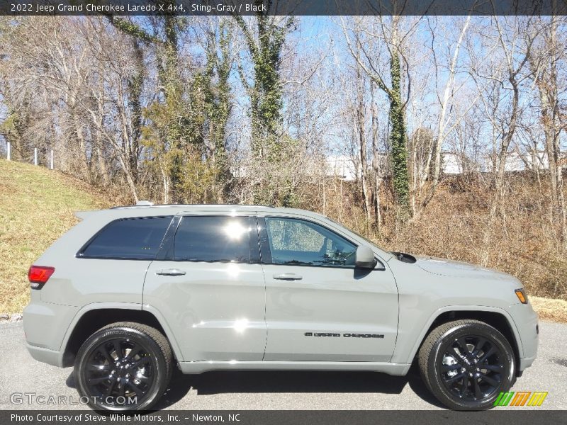  2022 Grand Cherokee Laredo X 4x4 Sting-Gray