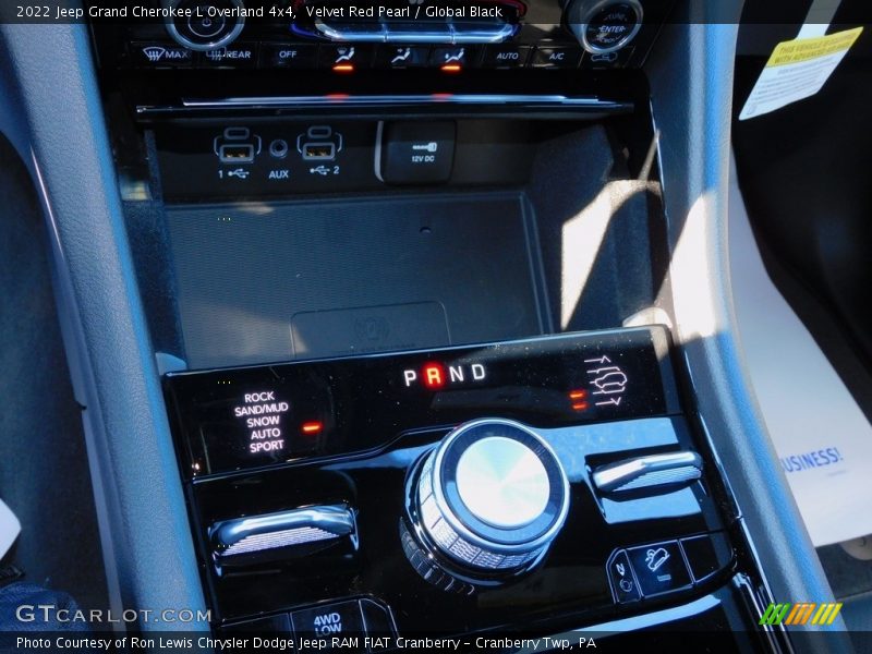 Velvet Red Pearl / Global Black 2022 Jeep Grand Cherokee L Overland 4x4