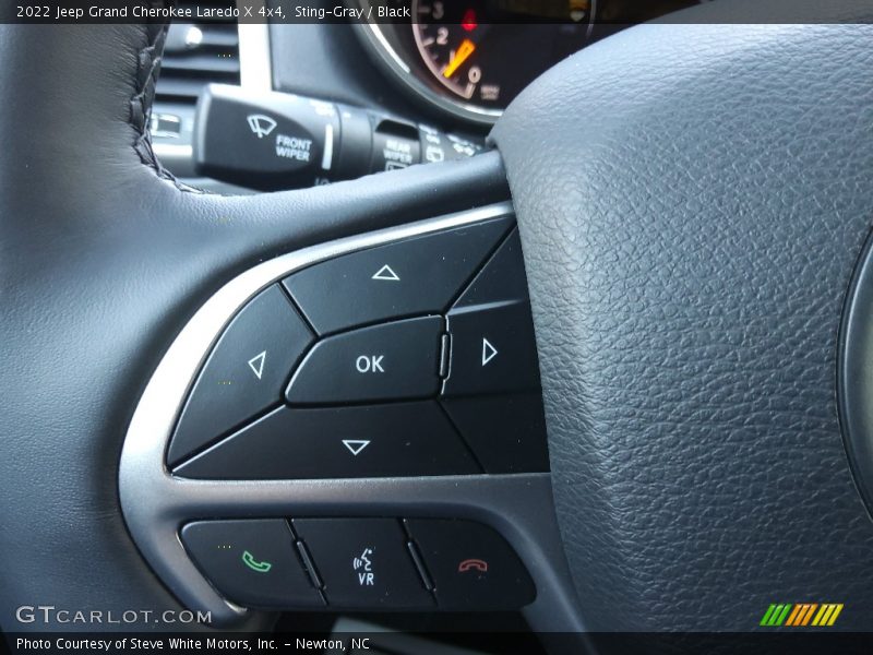  2022 Grand Cherokee Laredo X 4x4 Steering Wheel