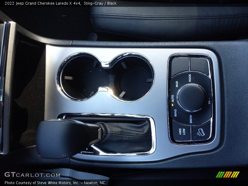 Sting-Gray / Black 2022 Jeep Grand Cherokee Laredo X 4x4