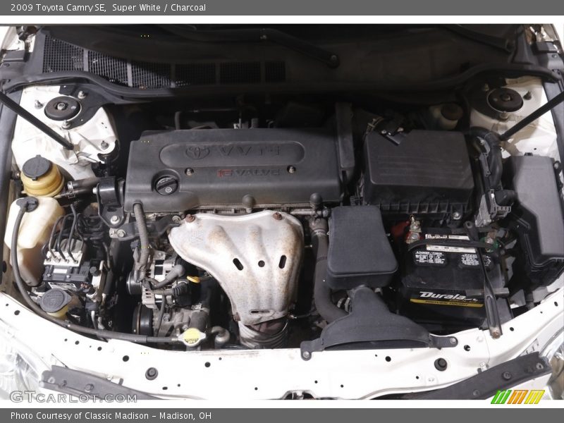 Super White / Charcoal 2009 Toyota Camry SE