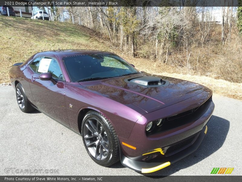Hellraisin / Black 2021 Dodge Challenger R/T Scat Pack Shaker