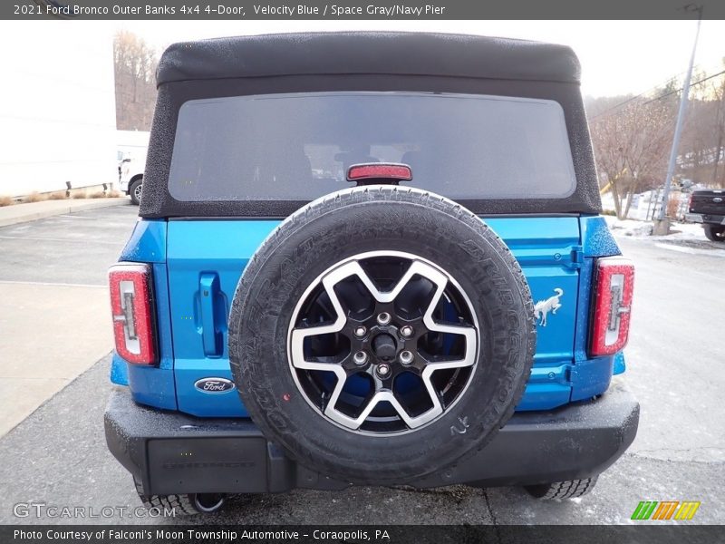 Velocity Blue / Space Gray/Navy Pier 2021 Ford Bronco Outer Banks 4x4 4-Door