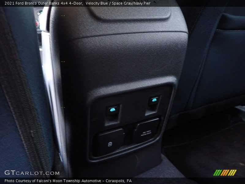 Velocity Blue / Space Gray/Navy Pier 2021 Ford Bronco Outer Banks 4x4 4-Door