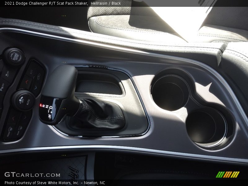 Hellraisin / Black 2021 Dodge Challenger R/T Scat Pack Shaker