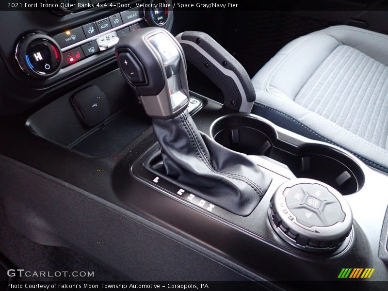  2021 Bronco Outer Banks 4x4 4-Door 10 Speed Automatic Shifter