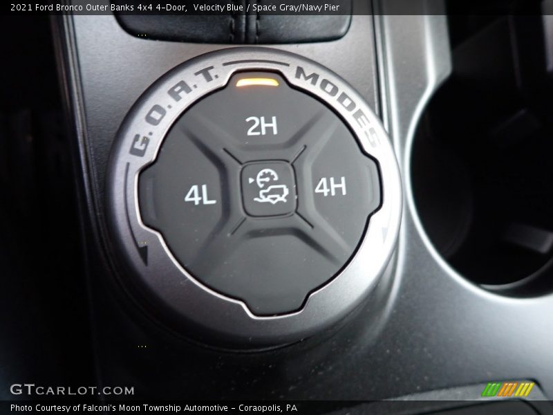 Controls of 2021 Bronco Outer Banks 4x4 4-Door