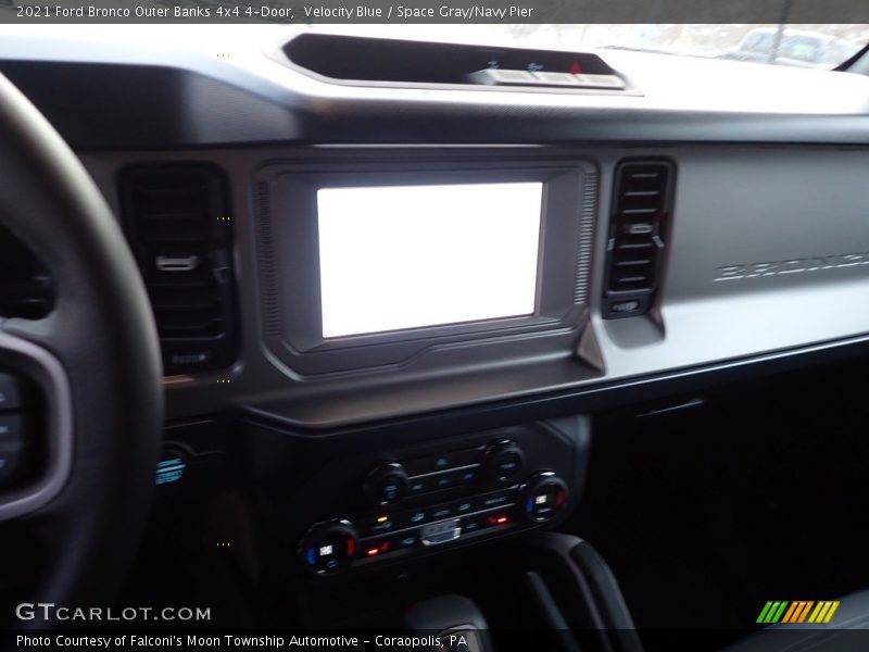 Velocity Blue / Space Gray/Navy Pier 2021 Ford Bronco Outer Banks 4x4 4-Door
