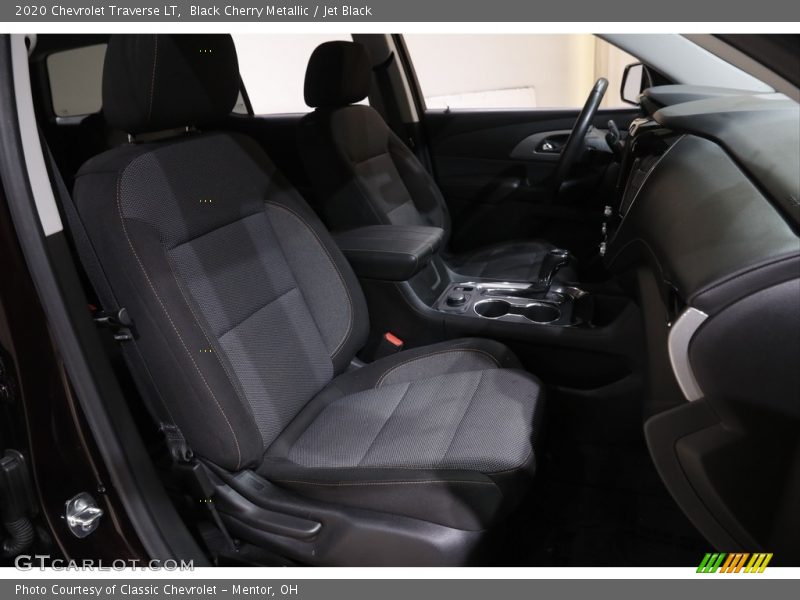 Black Cherry Metallic / Jet Black 2020 Chevrolet Traverse LT
