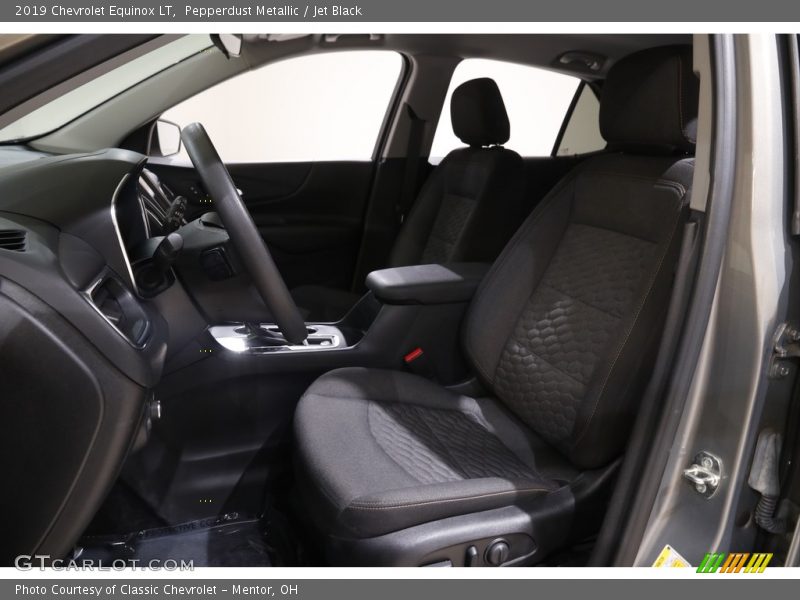 Pepperdust Metallic / Jet Black 2019 Chevrolet Equinox LT