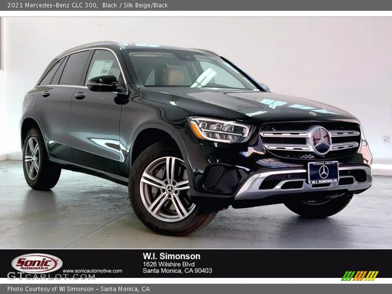 Black / Silk Beige/Black 2021 Mercedes-Benz GLC 300