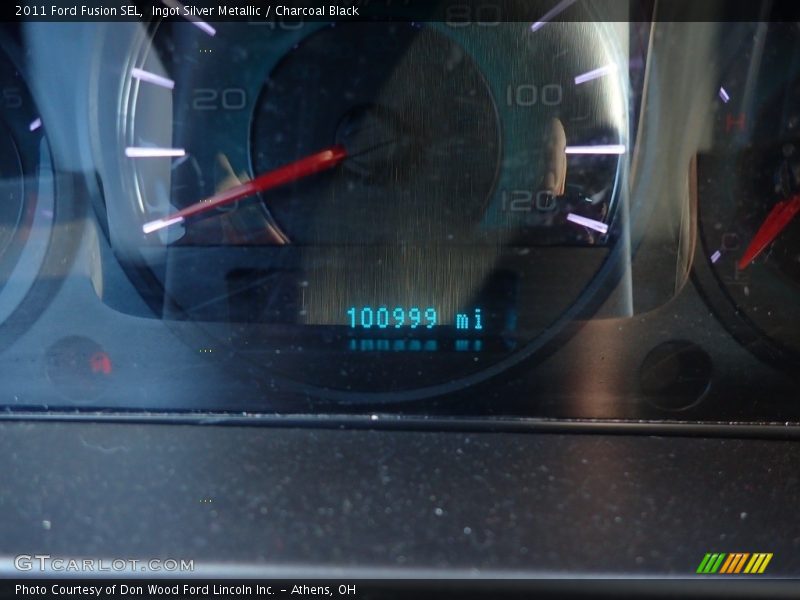 Ingot Silver Metallic / Charcoal Black 2011 Ford Fusion SEL