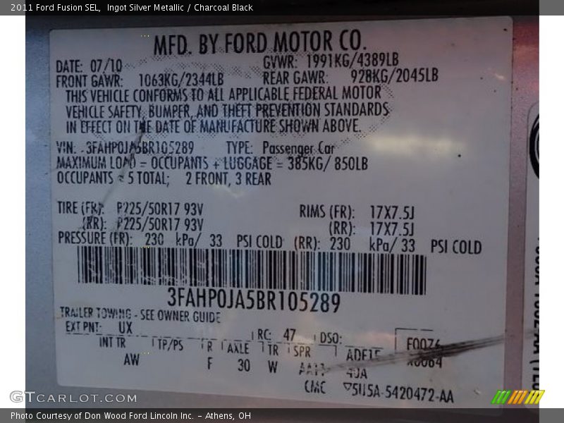 Ingot Silver Metallic / Charcoal Black 2011 Ford Fusion SEL