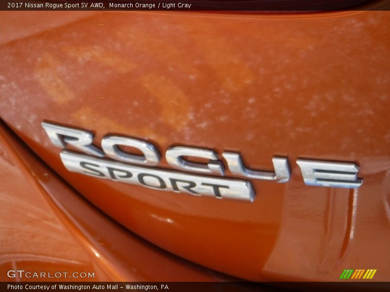 Monarch Orange / Light Gray 2017 Nissan Rogue Sport SV AWD
