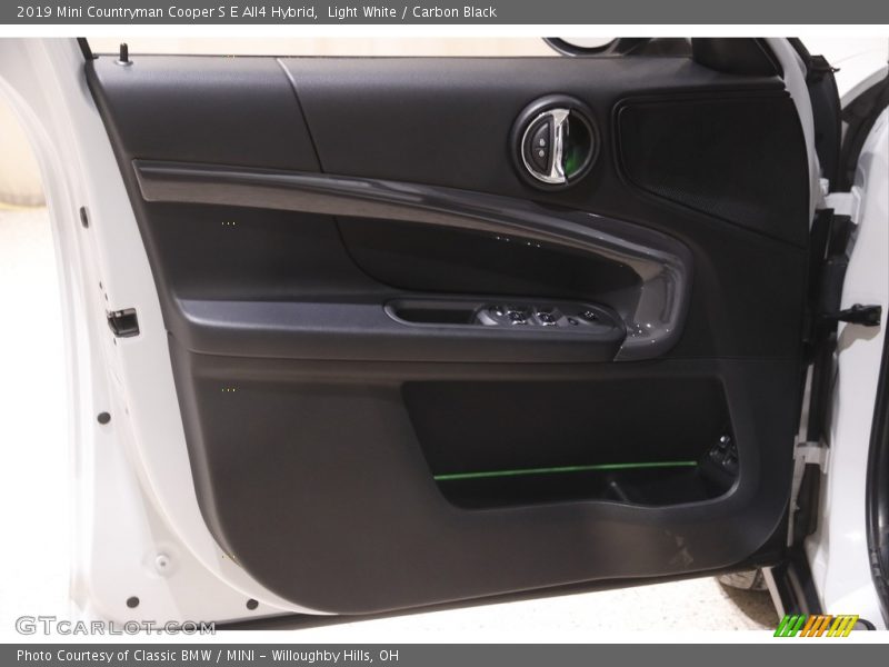 Light White / Carbon Black 2019 Mini Countryman Cooper S E All4 Hybrid
