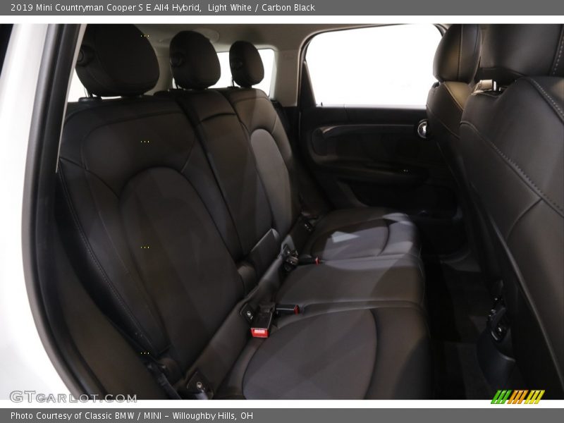 Light White / Carbon Black 2019 Mini Countryman Cooper S E All4 Hybrid