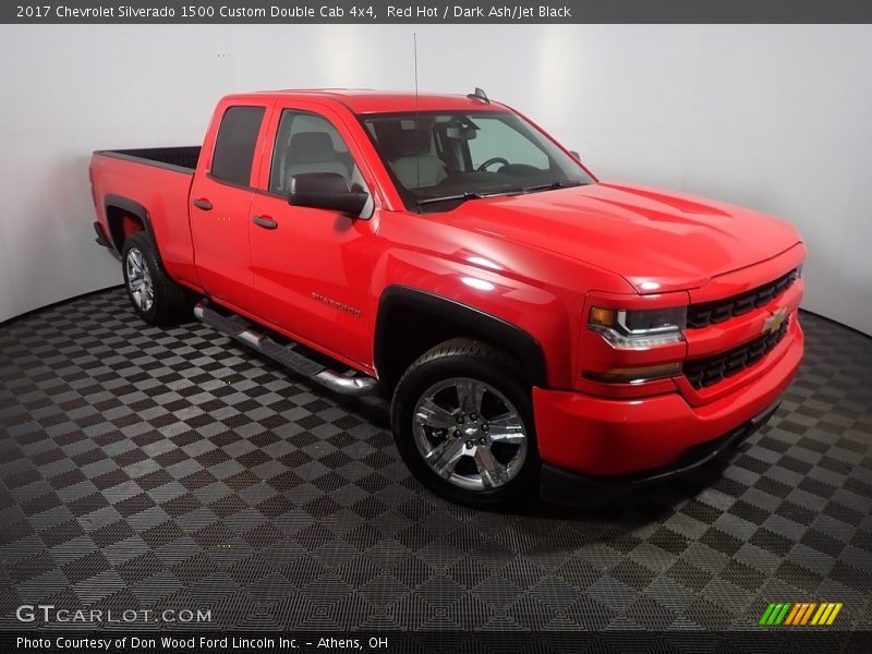 Red Hot / Dark Ash/Jet Black 2017 Chevrolet Silverado 1500 Custom Double Cab 4x4