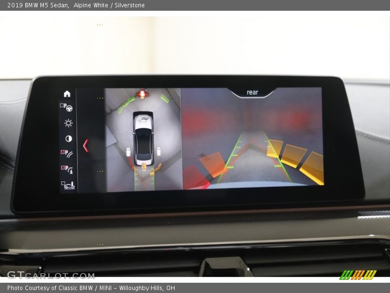 Alpine White / Silverstone 2019 BMW M5 Sedan
