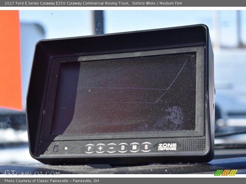 Oxford White / Medium Flint 2017 Ford E Series Cutaway E350 Cutaway Commercial Moving Truck