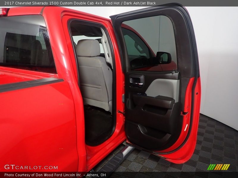 Red Hot / Dark Ash/Jet Black 2017 Chevrolet Silverado 1500 Custom Double Cab 4x4