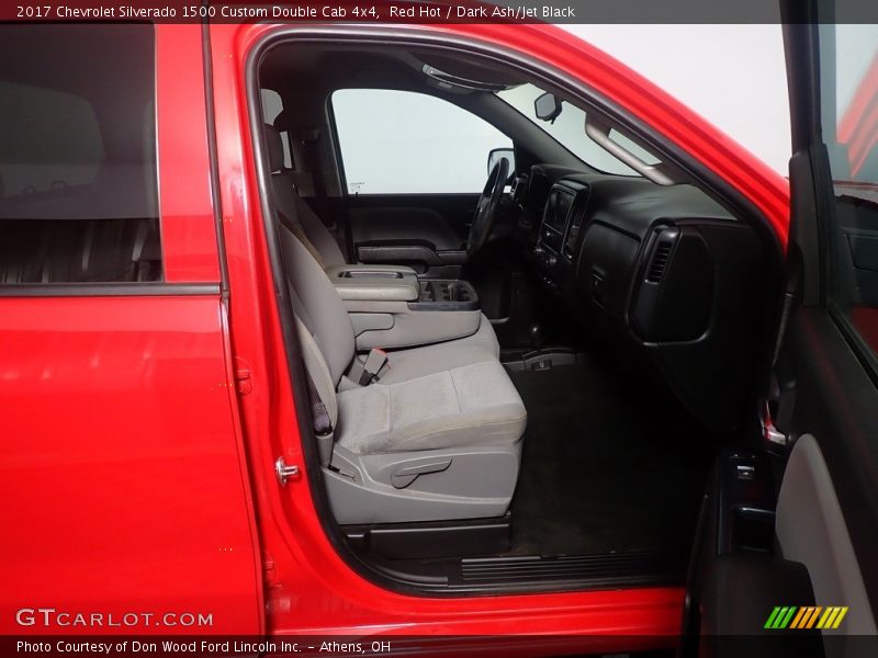 Red Hot / Dark Ash/Jet Black 2017 Chevrolet Silverado 1500 Custom Double Cab 4x4
