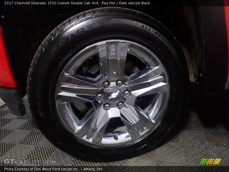 Red Hot / Dark Ash/Jet Black 2017 Chevrolet Silverado 1500 Custom Double Cab 4x4