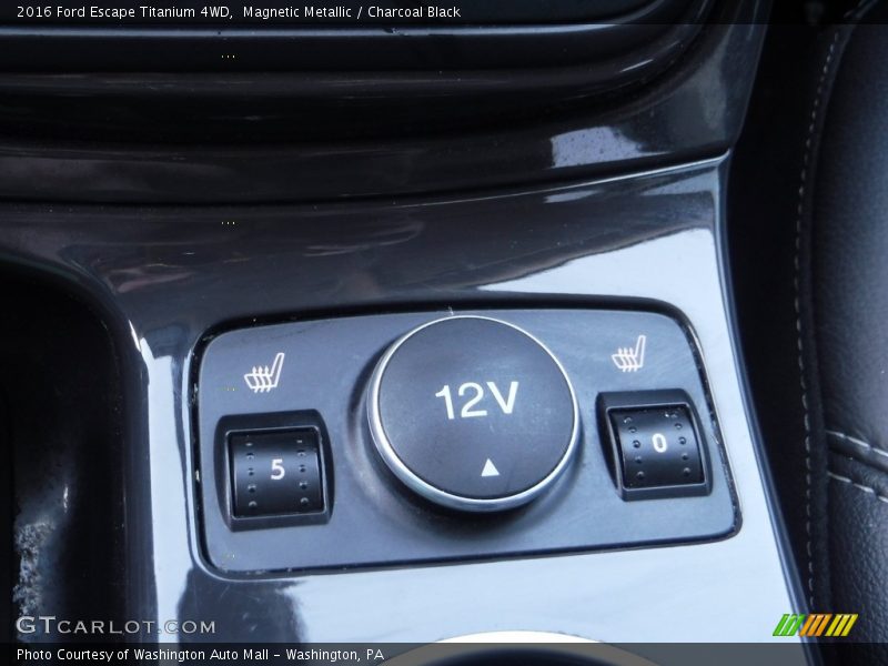 Magnetic Metallic / Charcoal Black 2016 Ford Escape Titanium 4WD