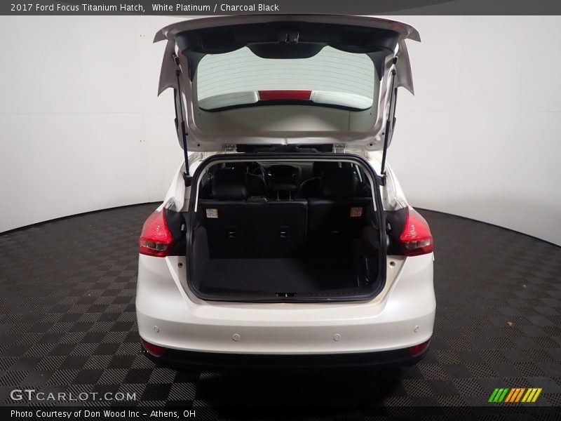 White Platinum / Charcoal Black 2017 Ford Focus Titanium Hatch